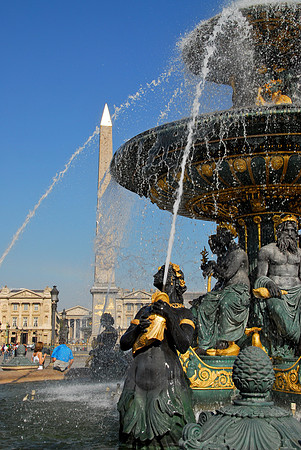 Fountain, Concorde Square
