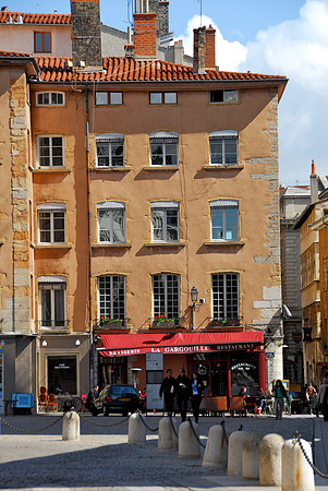 Old Lyon