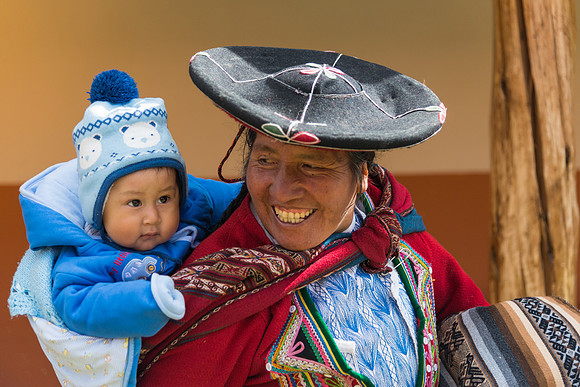 Woman & Child, Chinchero