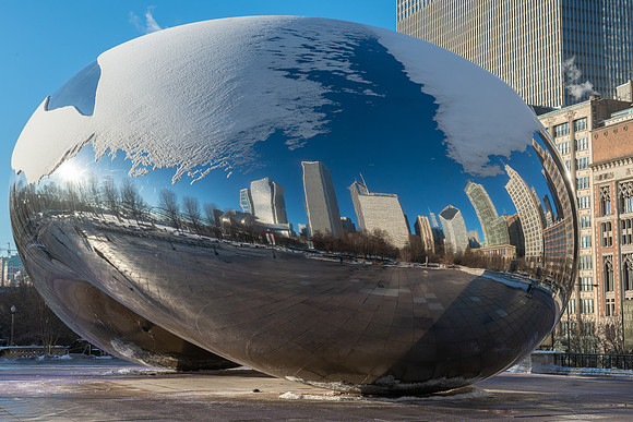 Cloud Gate by Anish Kapoor