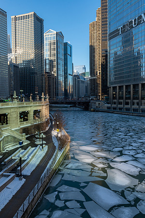 Ice Floes on the Chicago River