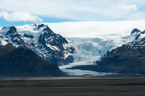 Svinafell Glacier