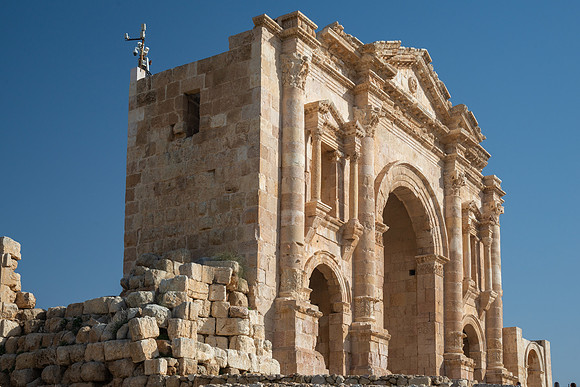 Arch of Hadrian (130 AD), Jerash