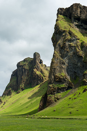 Scenery along Road 1
